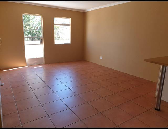 3 BEDROOM APARTMENT RENTED IN FLORENTIA